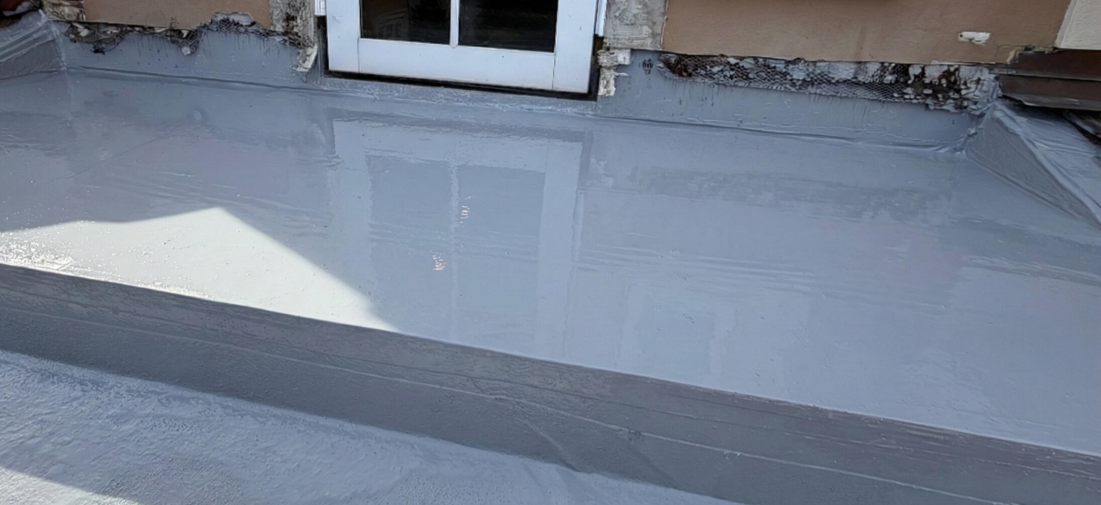 The foundational repair layer consists of a polyurethane base coat saturated with polyamide knitted reinforcement. This establishes a flexible, high-strength core that stabilizes the substrate before the final protective finish is applied. The foundational repair layer consists of a polyurethane base coat saturated with polyamide knitted reinforcement. This establishes a flexible, high-strength core that stabilizes the substrate before the final protective finish is applied.